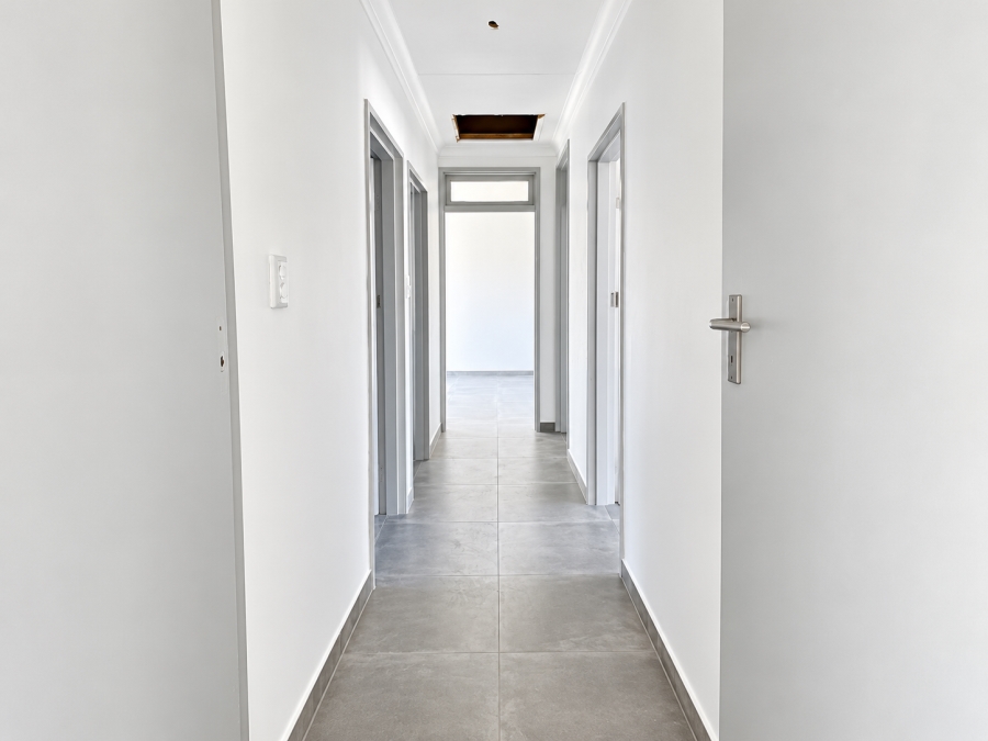 To Let 3 Bedroom Property for Rent in Vredenburg Western Cape